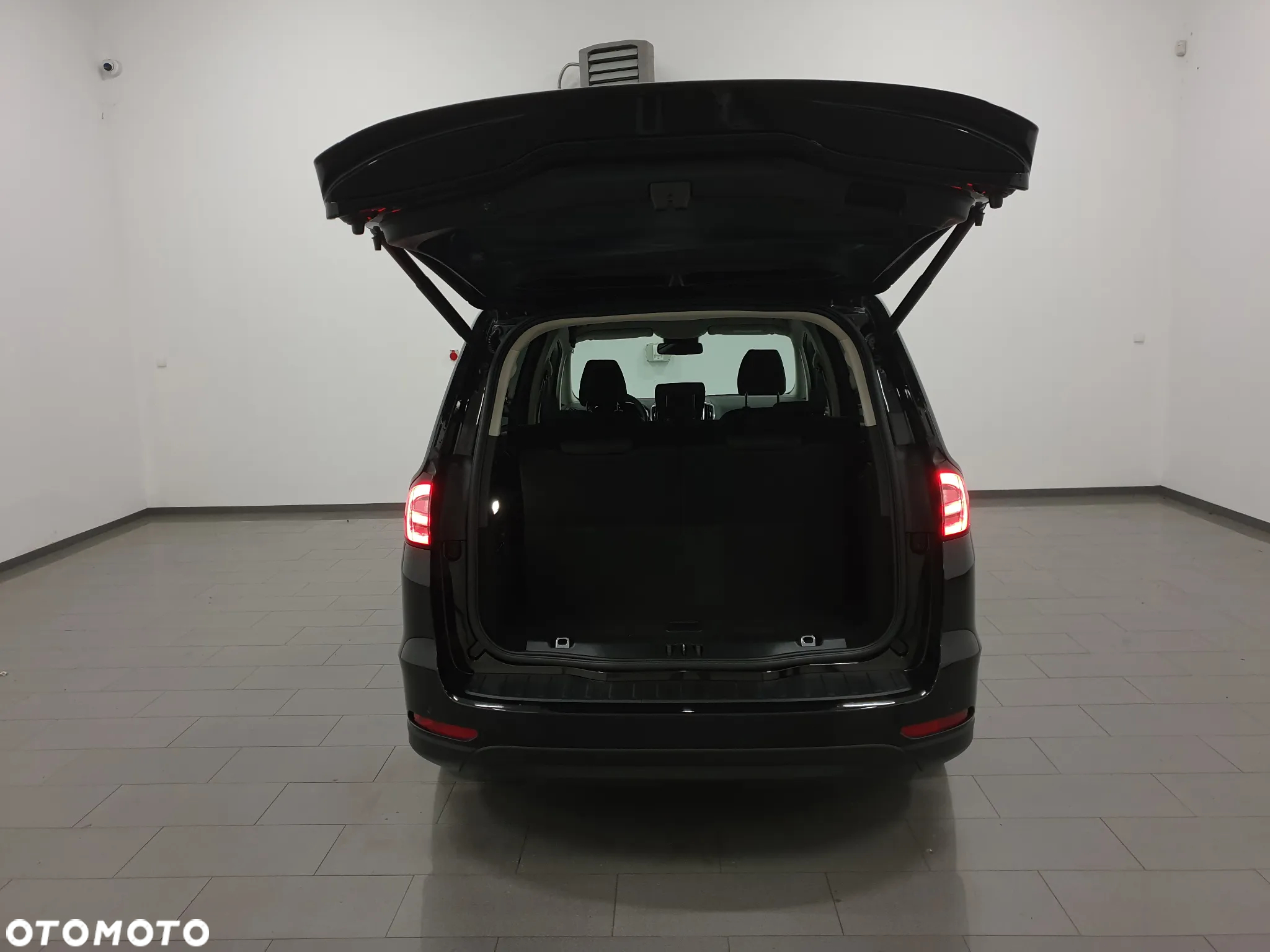 Ford Galaxy 2.0 EcoBlue Titanium - 5