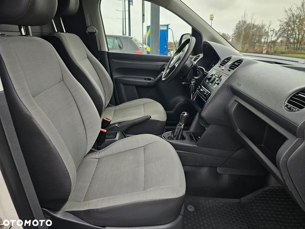 Volkswagen CADDY LONG MAXI - 11
