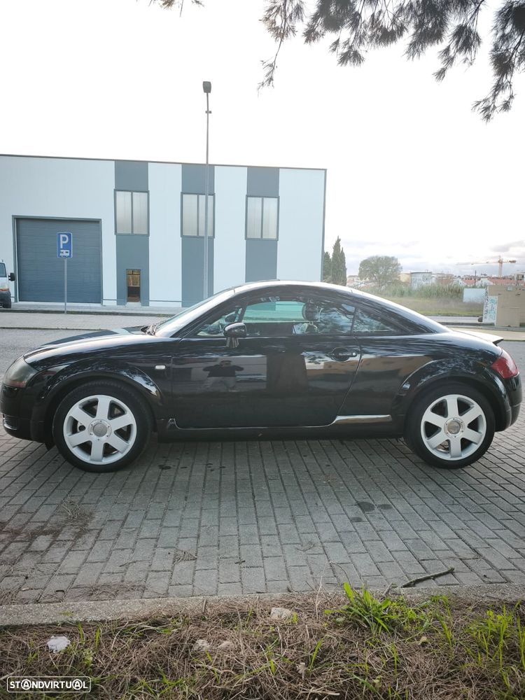 Audi TT Coupé 1.8 T - 1