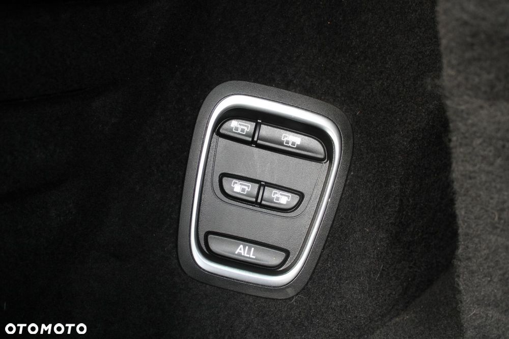 Renault Scenic - 18