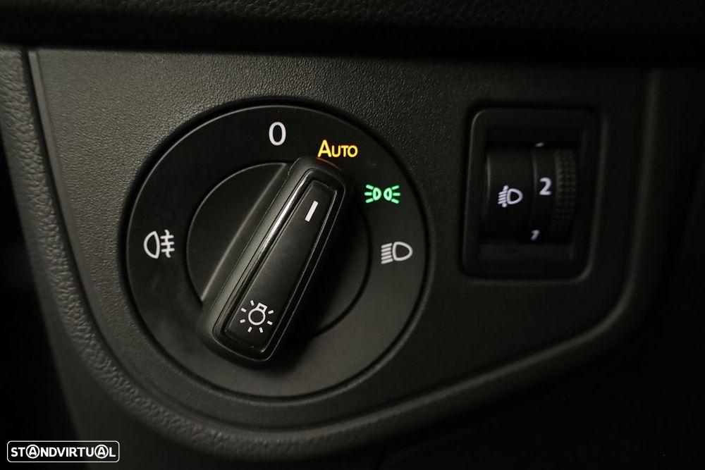 VW Taigo 1.0 TSI Urban - 18