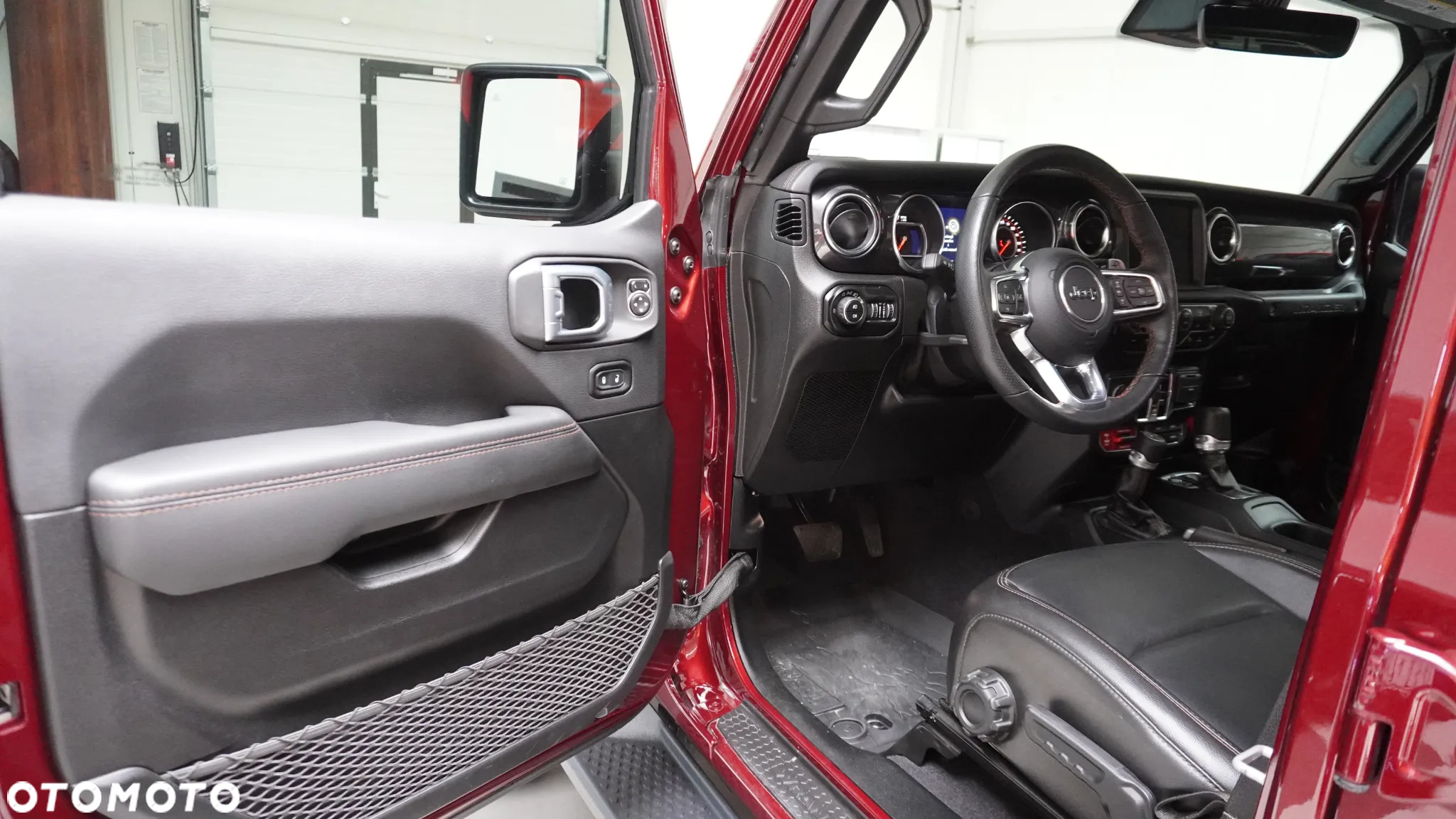 Jeep Wrangler - 6