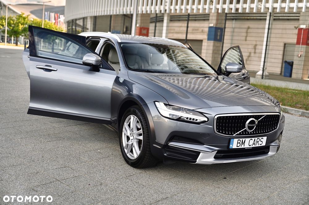 Volvo V90 Cross Country D4 AWD Geartronic - 17