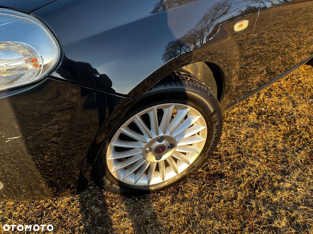 Fiat Punto - 4