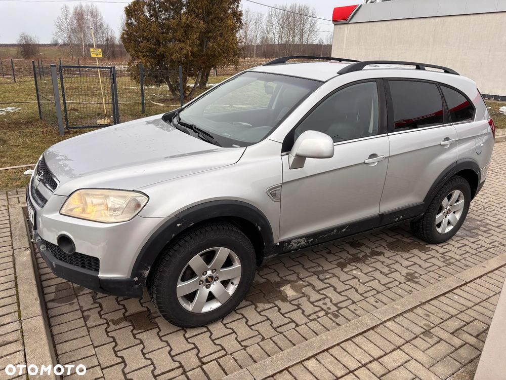 Chevrolet Captiva 2.4 LS 5os - 1