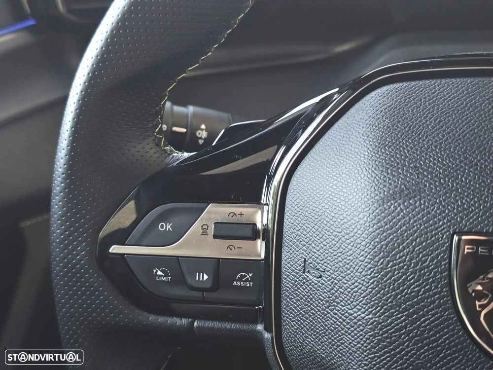 Peugeot 408 225 e-EAT8 GT - 14