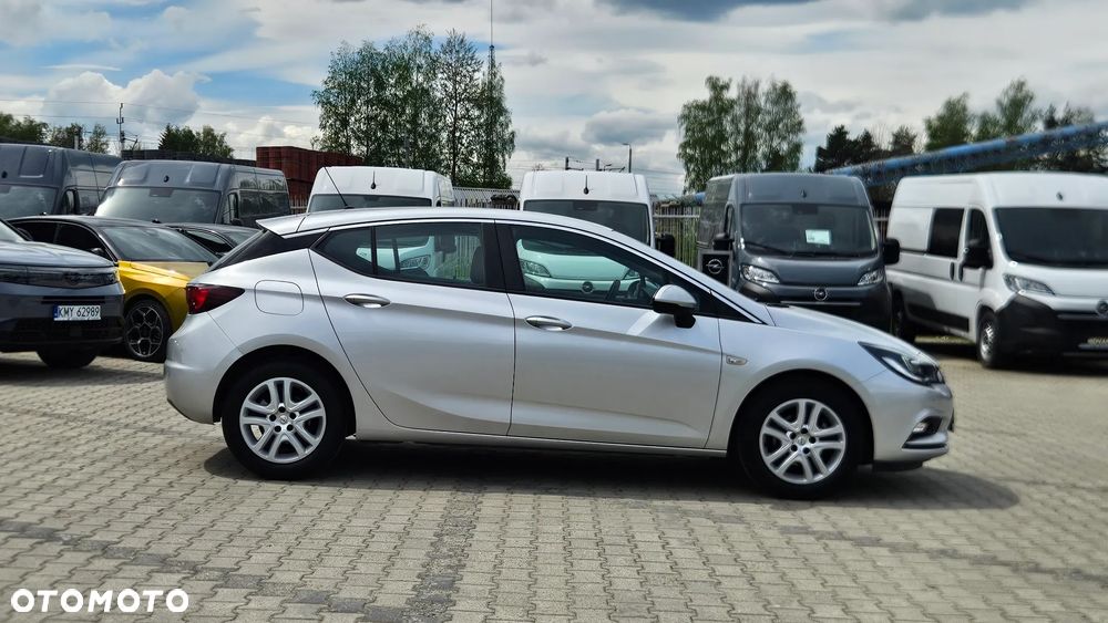Opel Astra 1.4 T Enjoy - 21