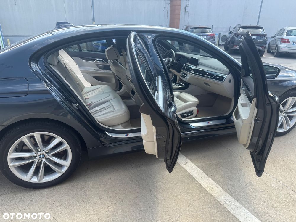 BMW Seria 7 730d xDrive - 10