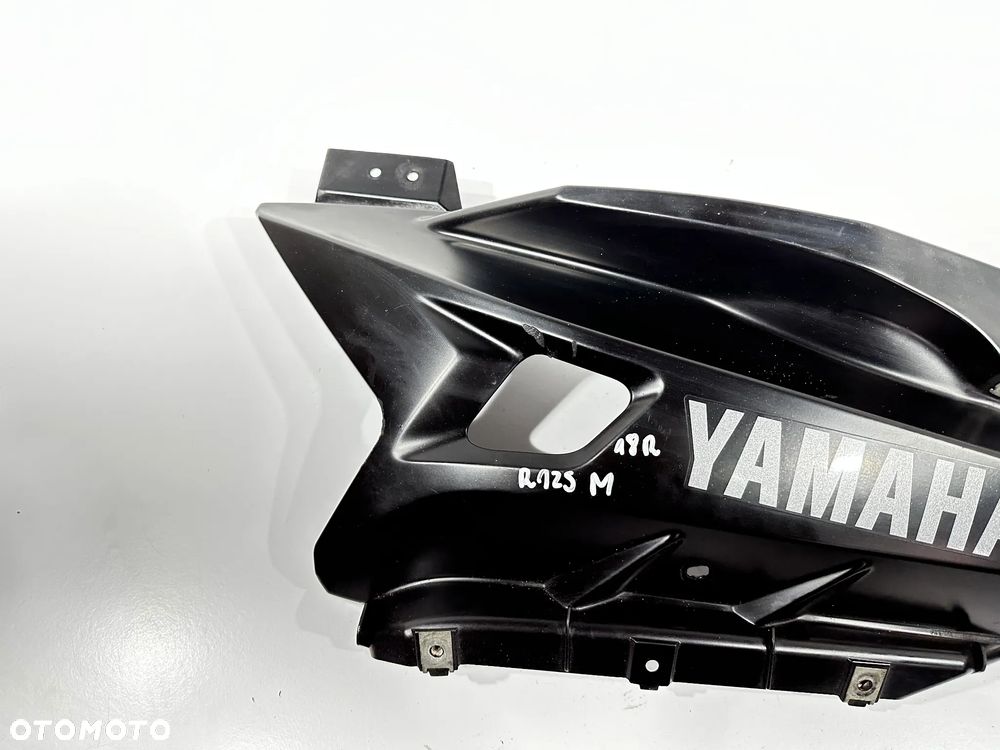 Pług prawy  Yamaha R125 YZF 16-20R - 3