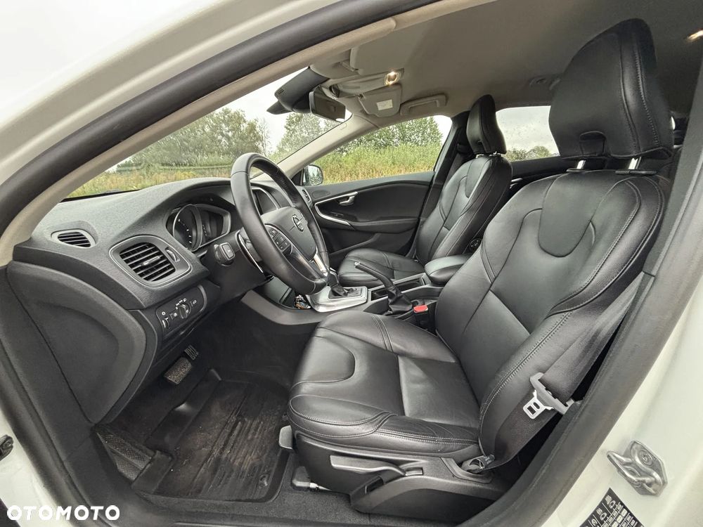 Volvo V40 D3 Drive-E Inscription - 15