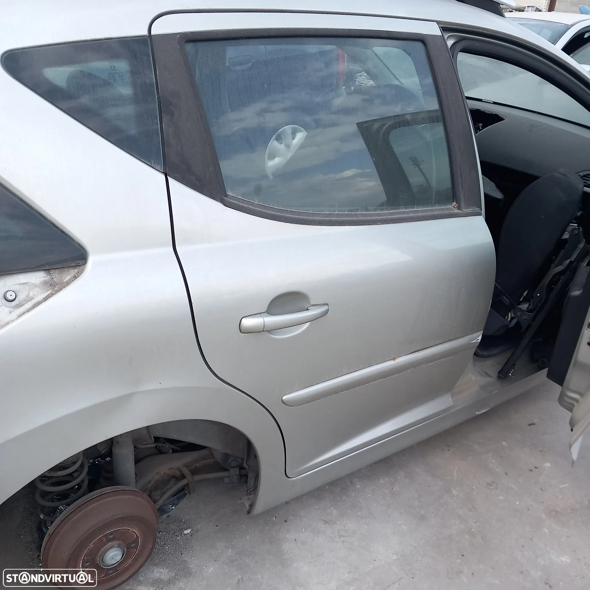 Porta tras completa lado passageiro peugeot 207 sw - 2
