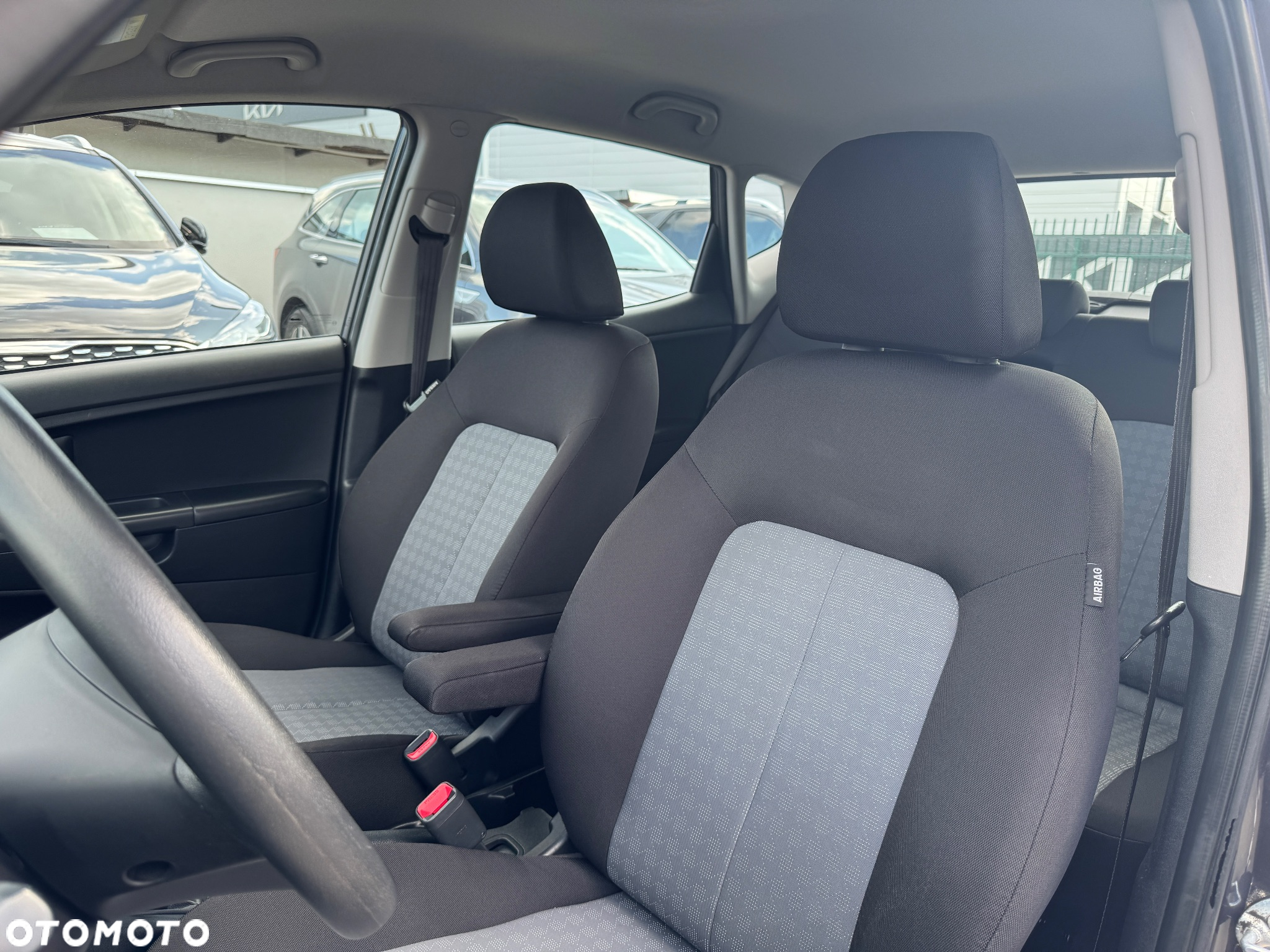 Kia Venga 1.6 M - 10