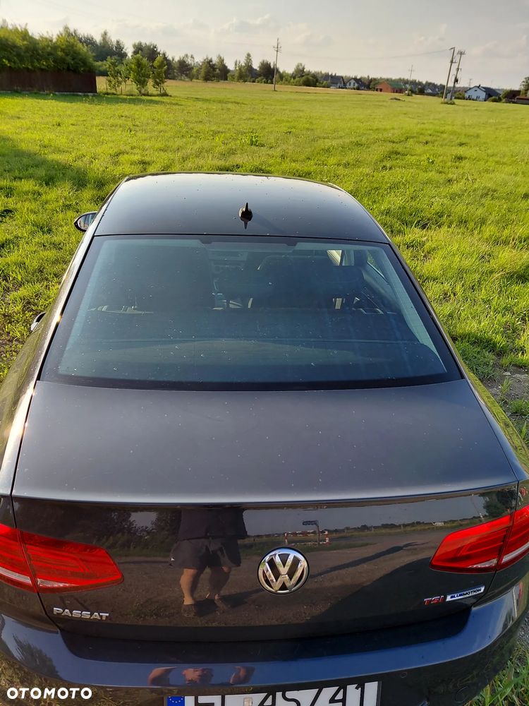 Volkswagen Passat 1.8 TSI BMT Comfortline - 5