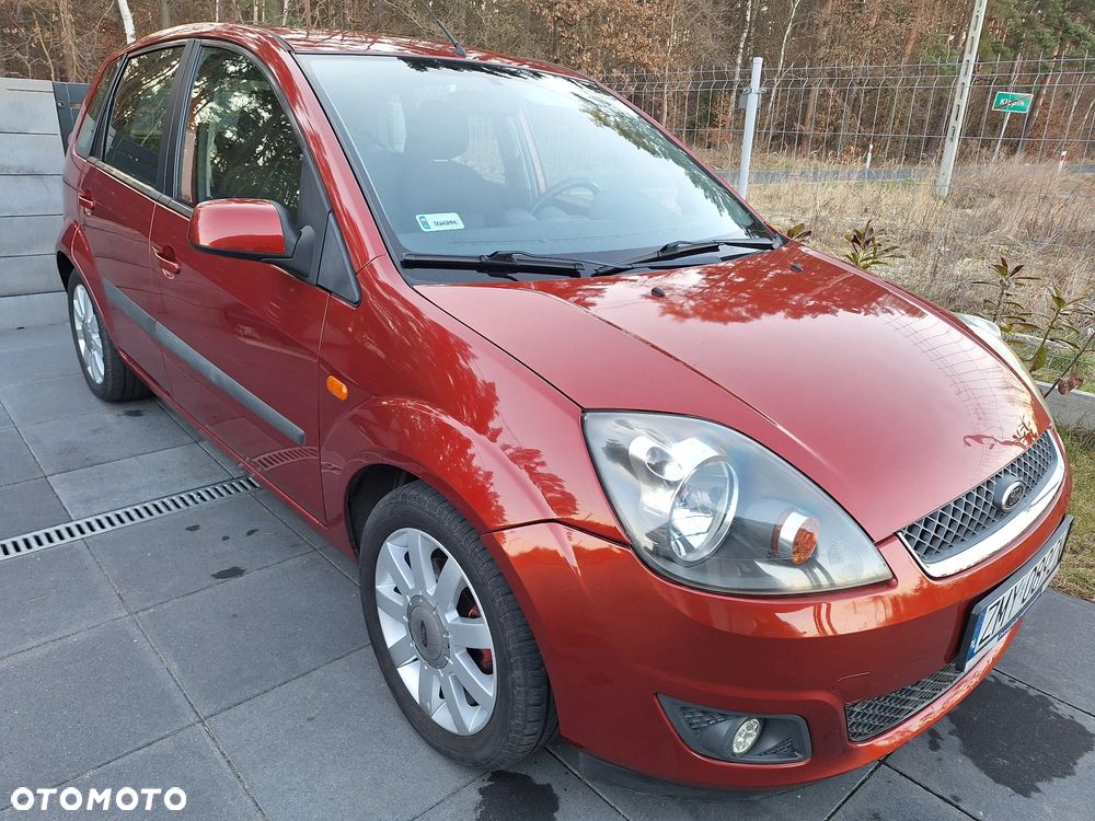 Ford Fiesta 1.3 Fun X - 2