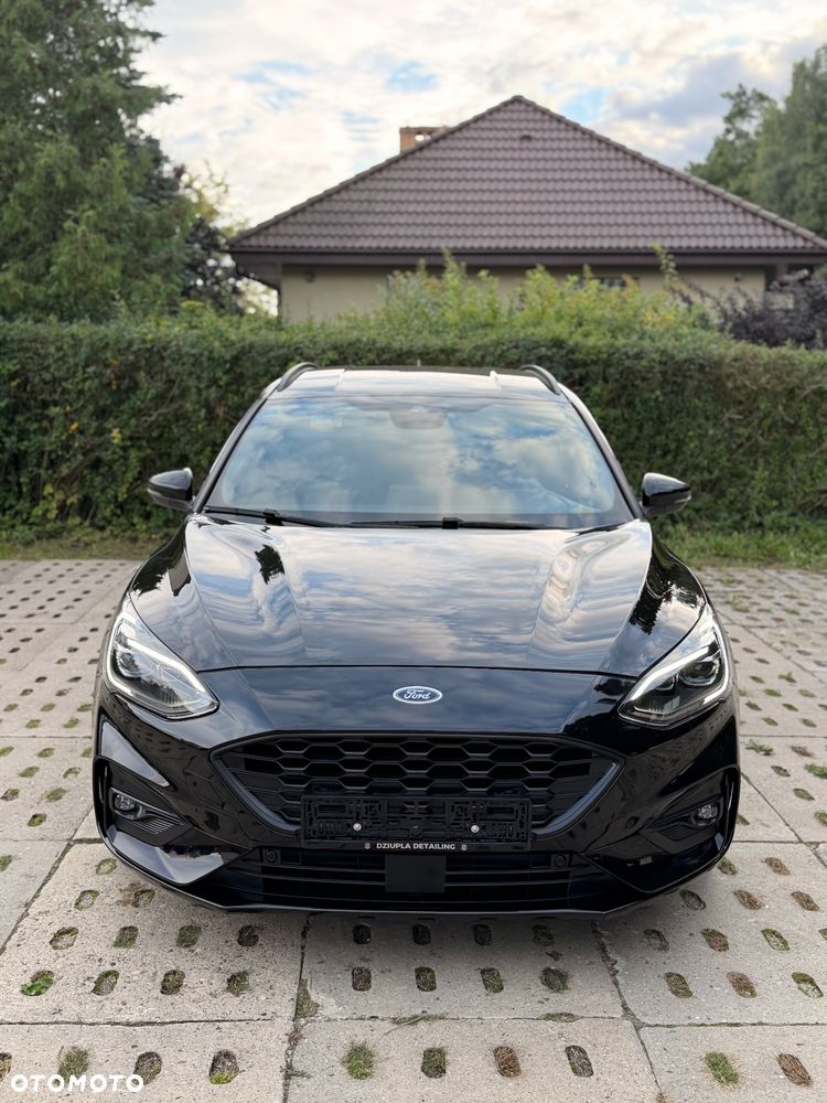 Ford Focus 1.5 EcoBlue Start-Stopp-System ST-LINE X - 14