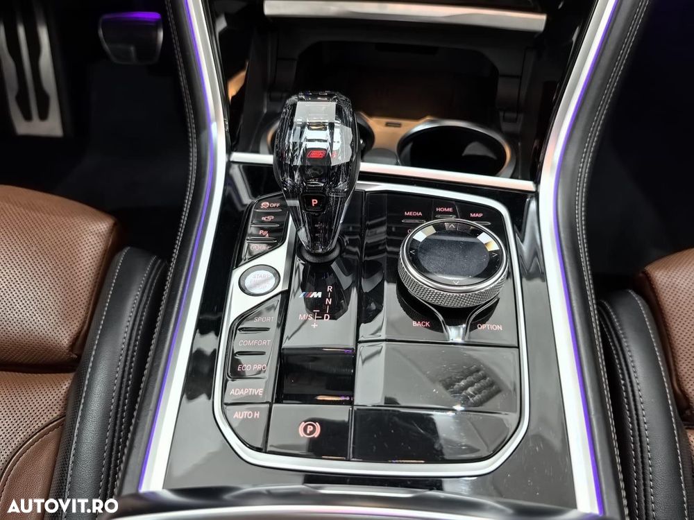 BMW M8 - 9