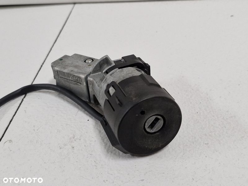 PEUGEOT 5008 I 1 STACYJKA 2X KLUCZYK 36410600 - 2