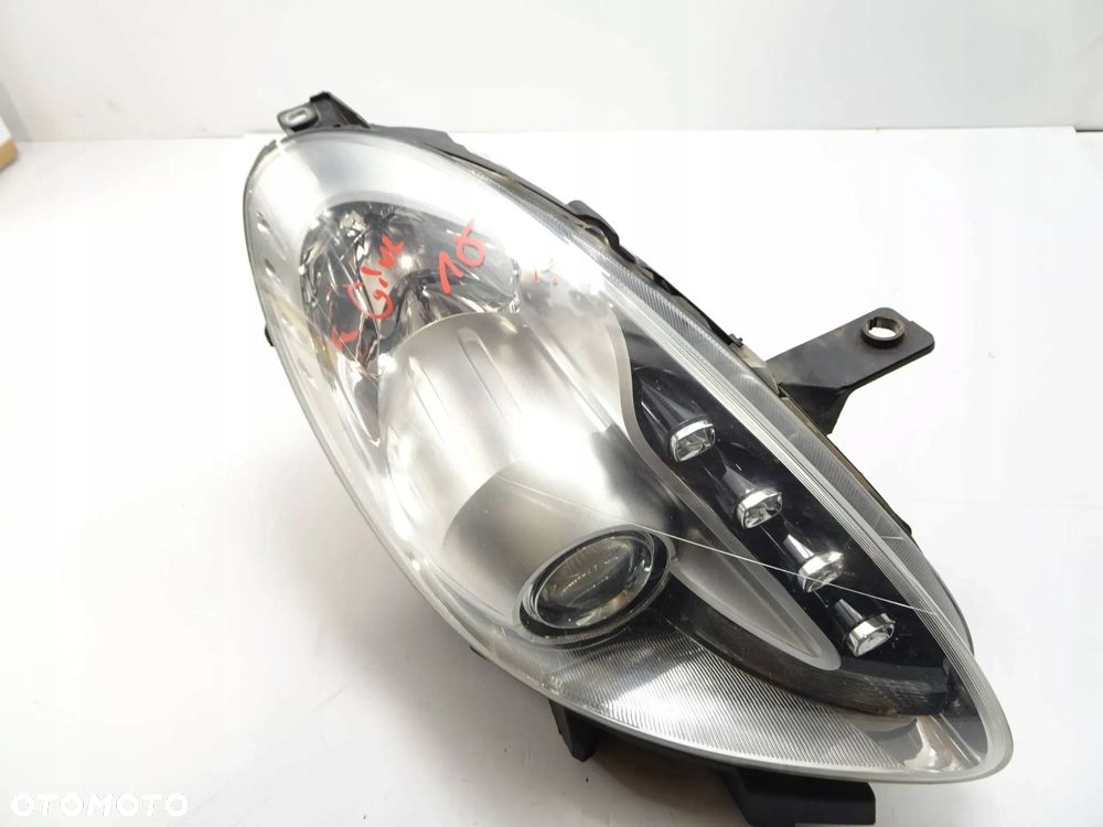 lampa prawy przód alfa romeo giulietta anglik - 6