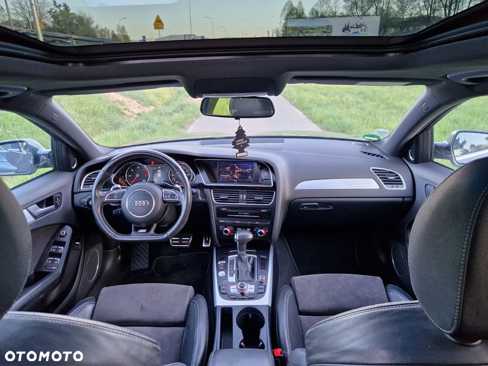 Audi A4 Avant - 16