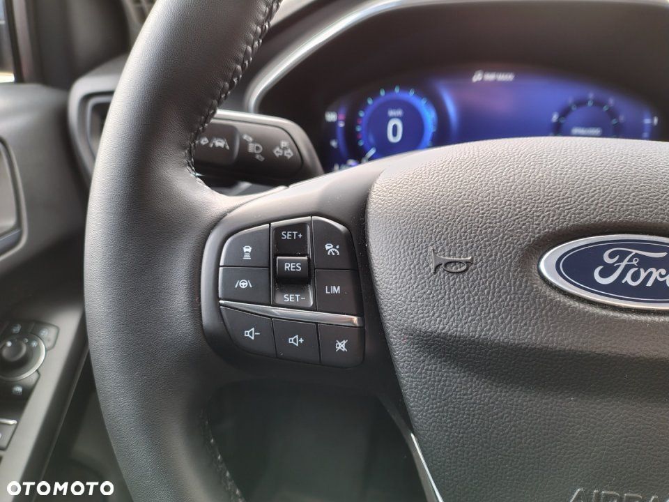 Ford Focus - 10