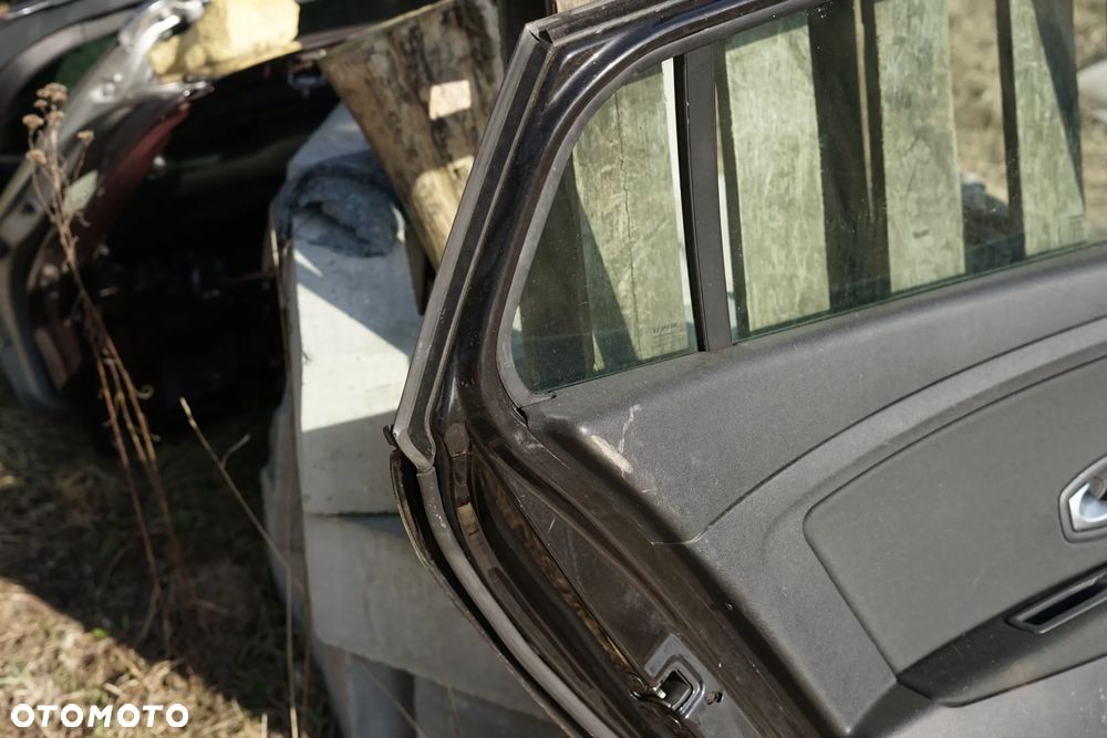 Drzwi tył tylne lewe Renault Megane III Kombi NV676 - 9