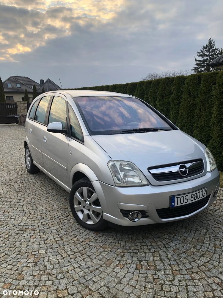 Opel Meriva 1.6 Cosmo - 1
