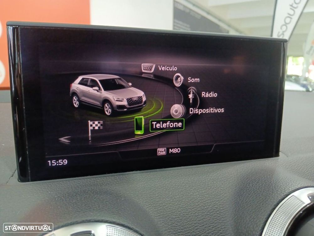 Audi Q2 35 TFSI Advanced S tronic — fotografia 16