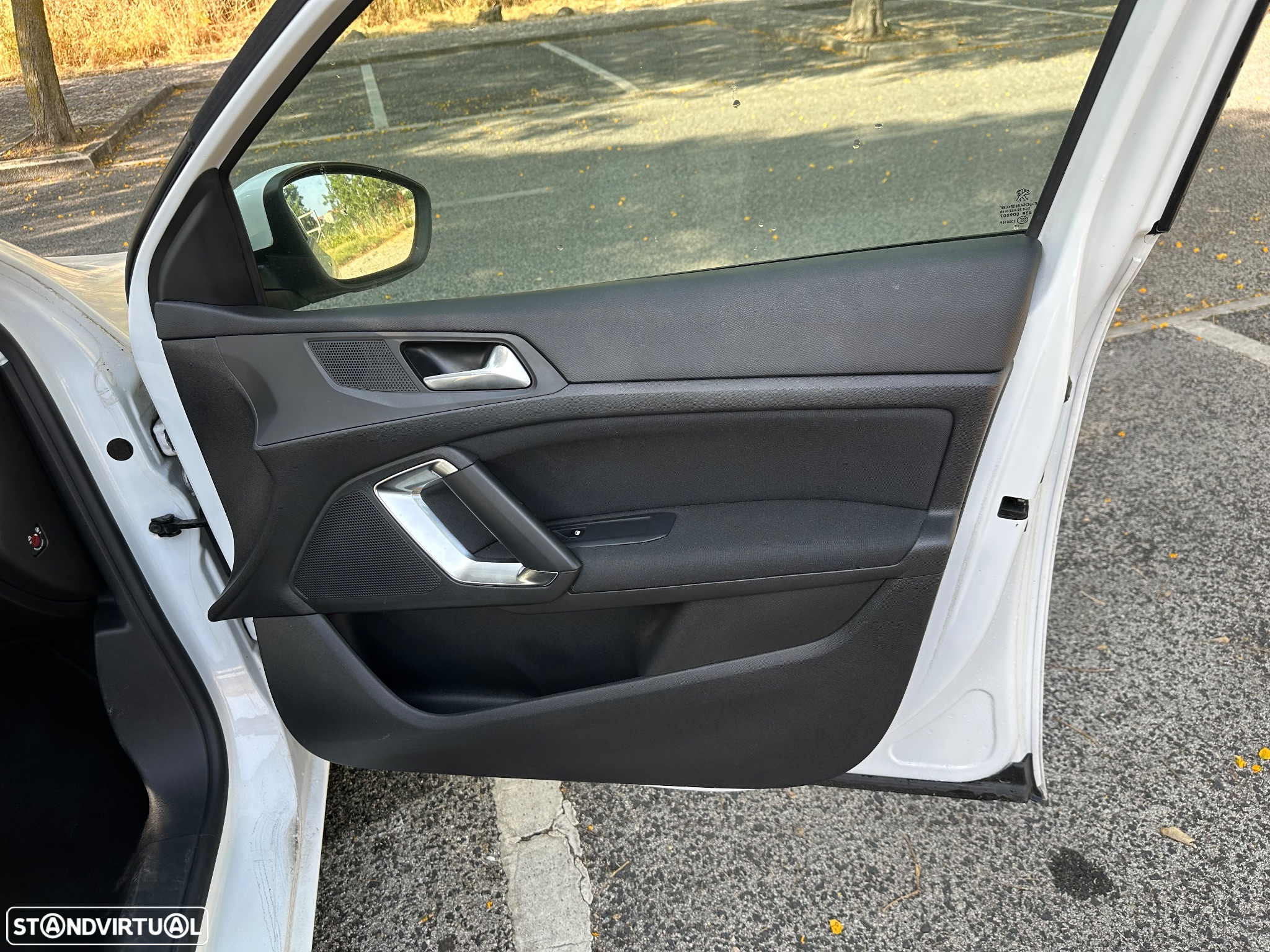 Peugeot 308 SW 1.6 BlueHDi Active - 25