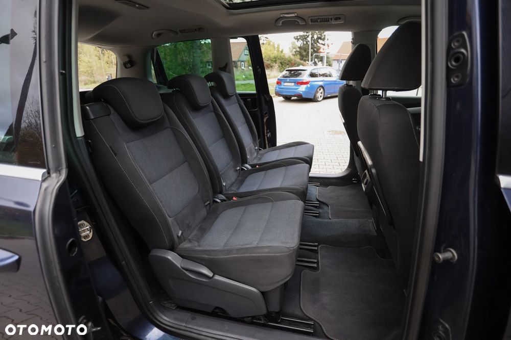 Volkswagen Sharan 2.0 TDI DSG Blue Motion Style - 22