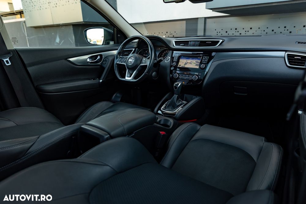 Nissan Qashqai 1.6 DCI Start/Stop X-TRONIC Tekna - 18