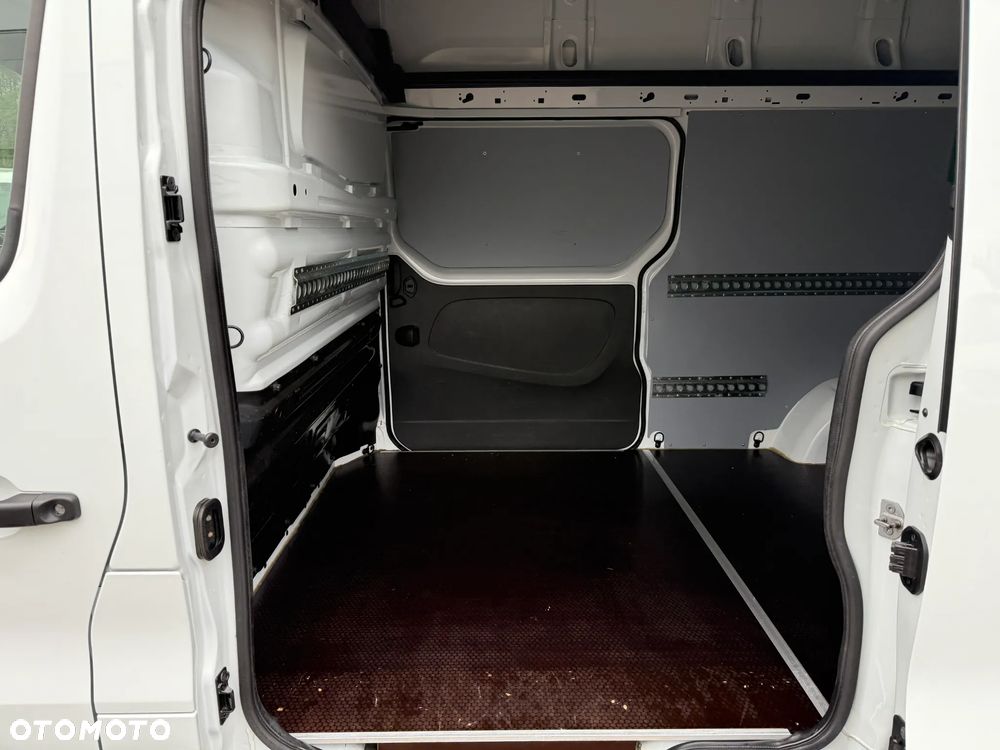 Renault Trafic 2,0 L2H2 Winda - 18