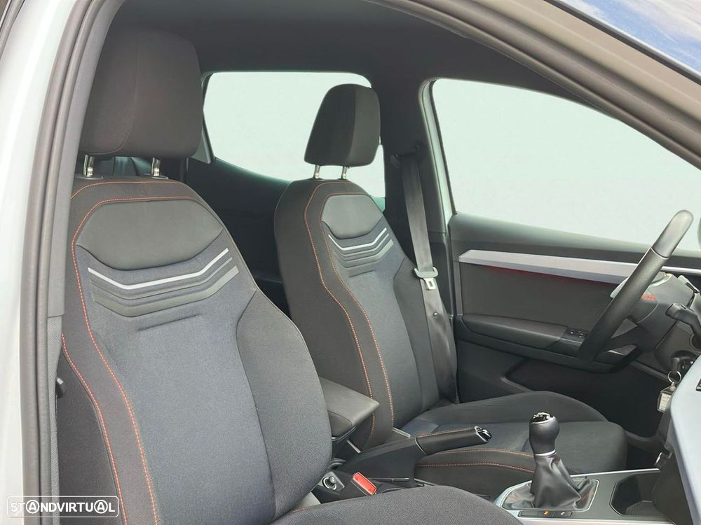 SEAT Arona 1.0 TSI FR - 14