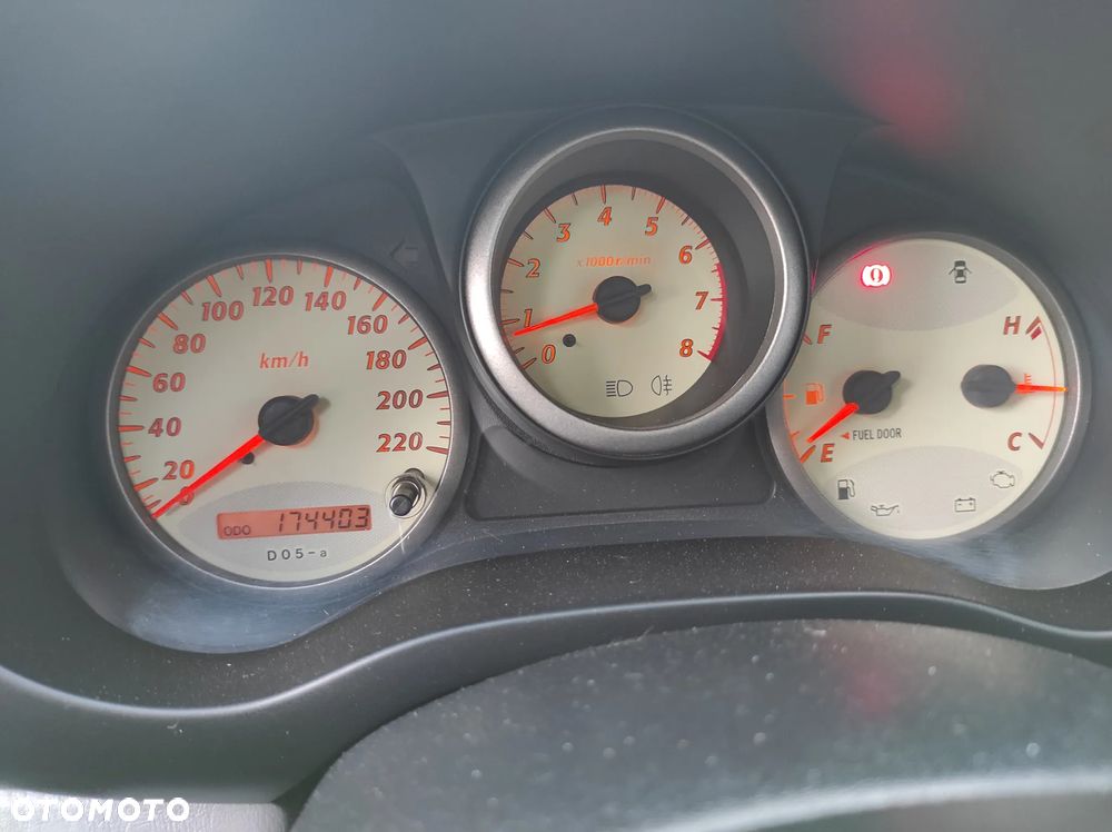 Toyota RAV4 2.0 VVT-i 4x4 - 9