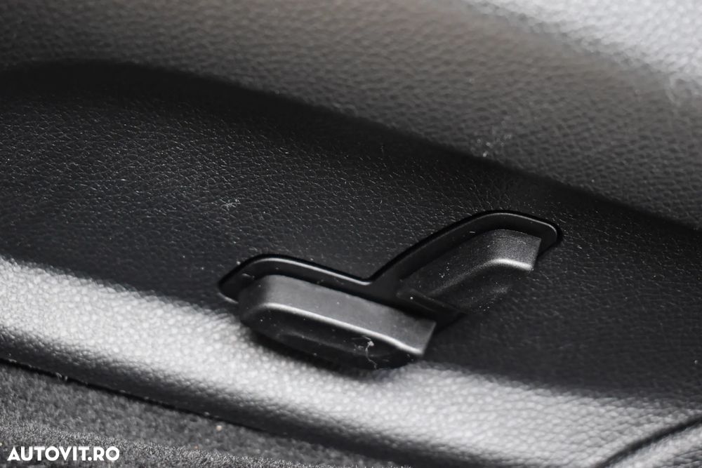 Mercedes-Benz C 220 CDI DPF Automatik Avantgarde - 23