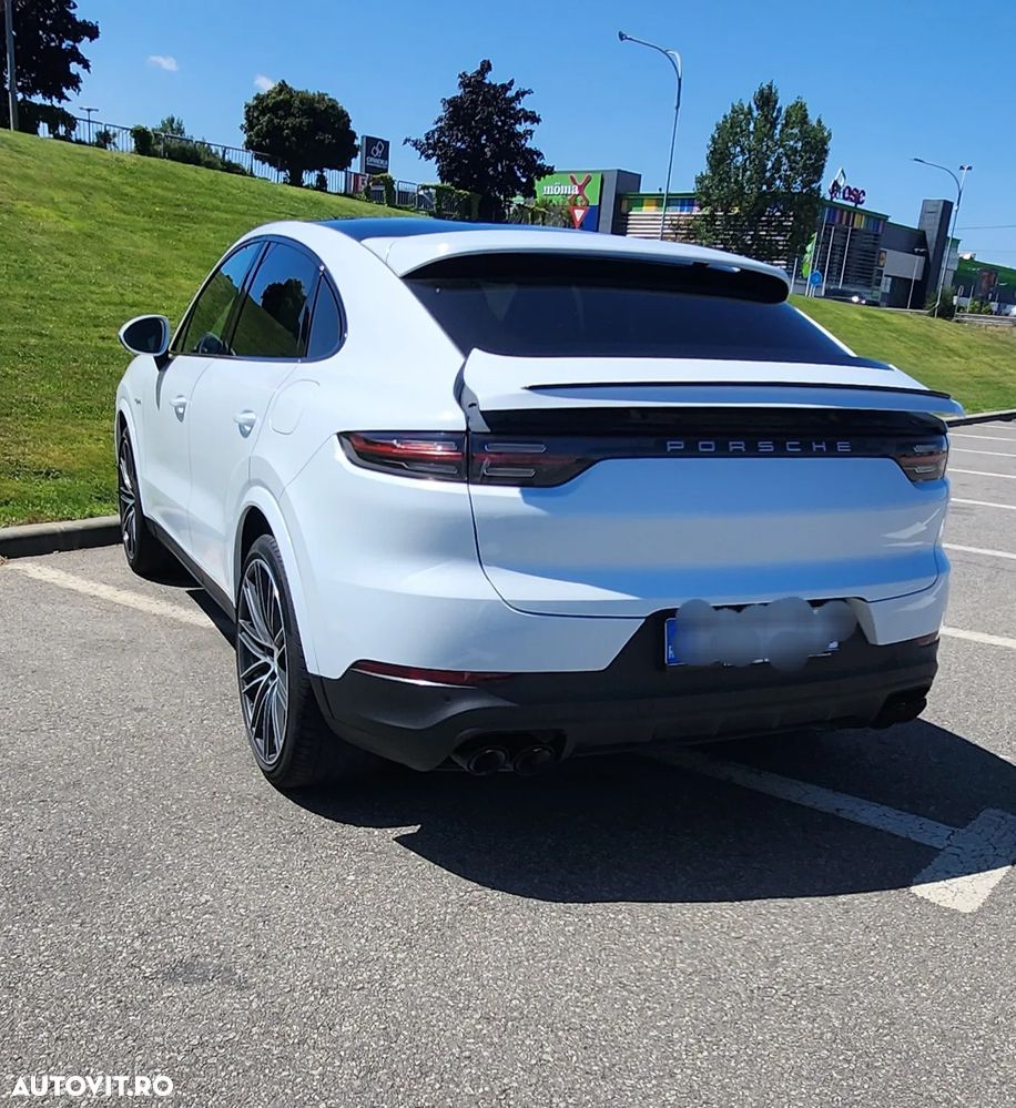 Porsche Cayenne Coupe Tiptronic S Platinum Edition - 4