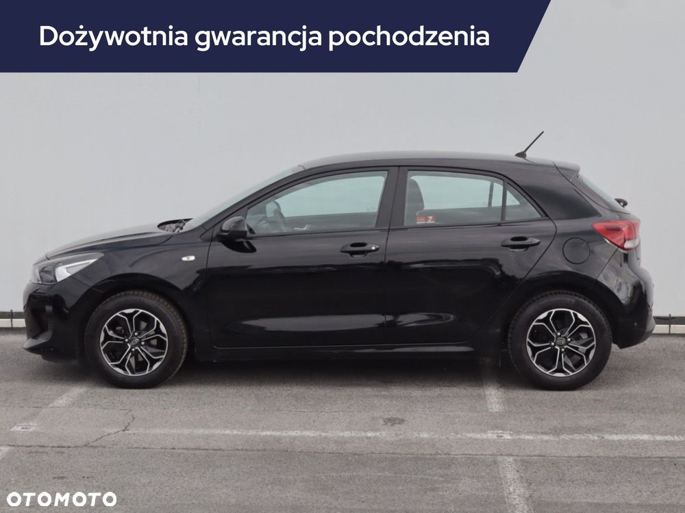 Kia Rio - 4