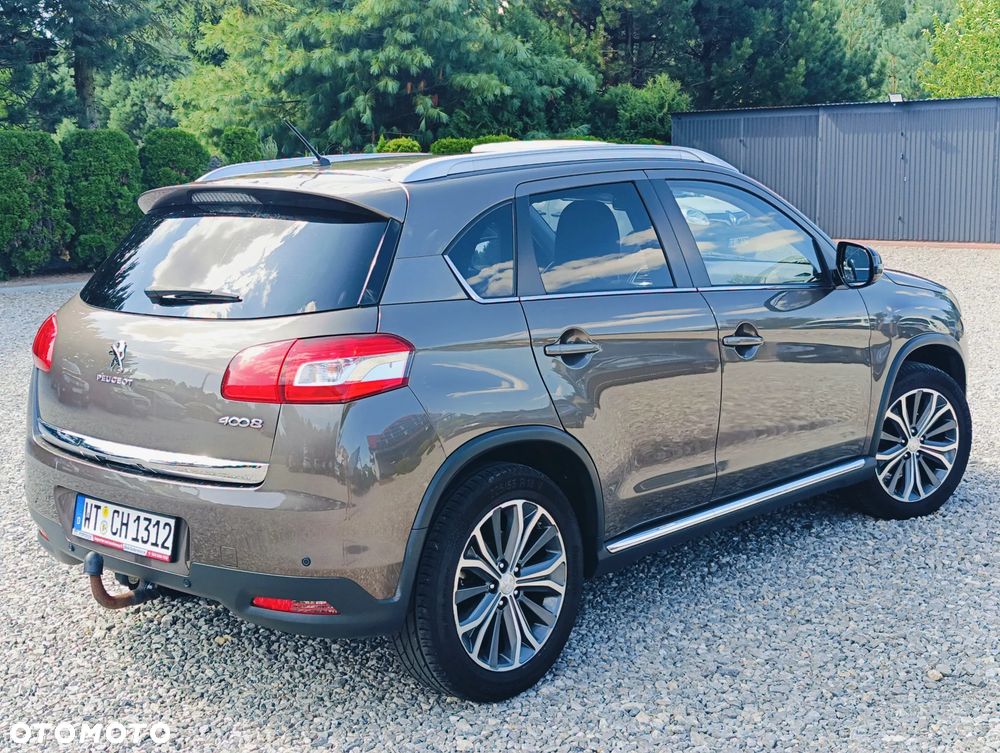 Peugeot 4008 - 9