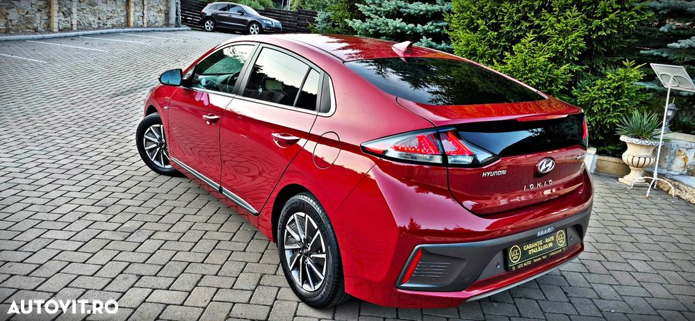 Hyundai IONIQ Business - 14