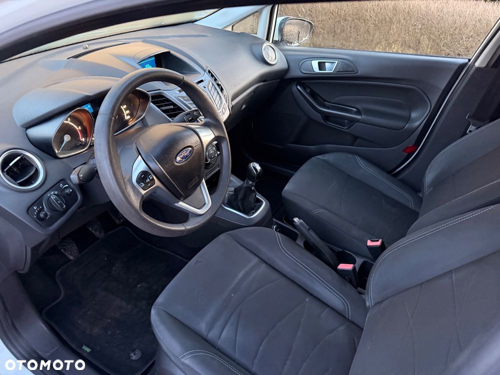 Ford Fiesta 1.5 TDCi St&St Ambiente - 13