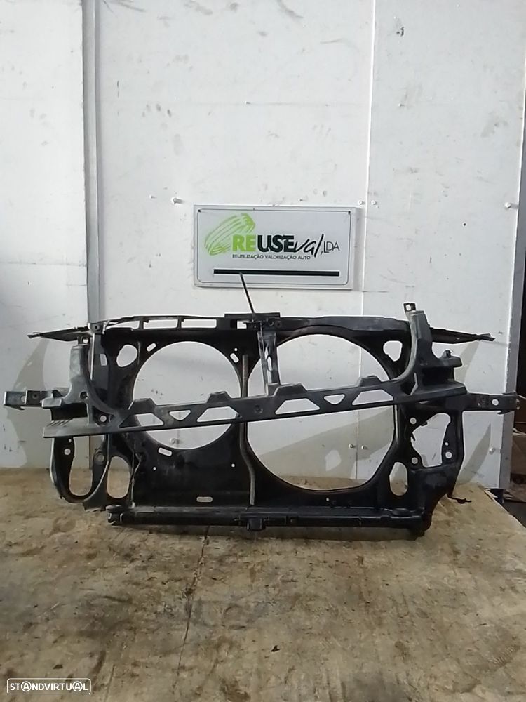 Frente Em Fibra Ou Chapa Volkswagen Passat Variant (3B6) - 1