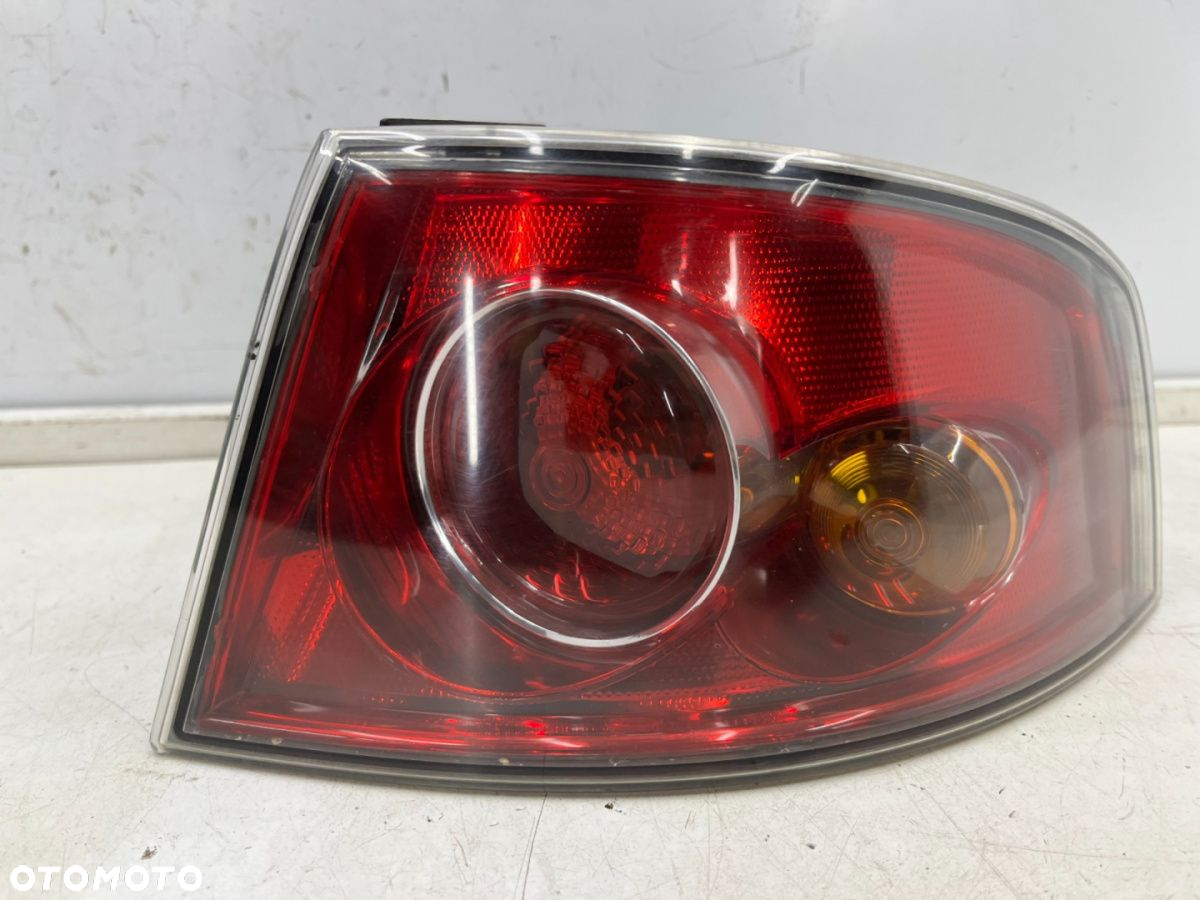 Lampa Seat Ibiza 3 III 6L 02-08r. 3Drzwi 5Drzwi PRAWA tylna w błotnik oryginalna prawy tył 6l6945112 - 5