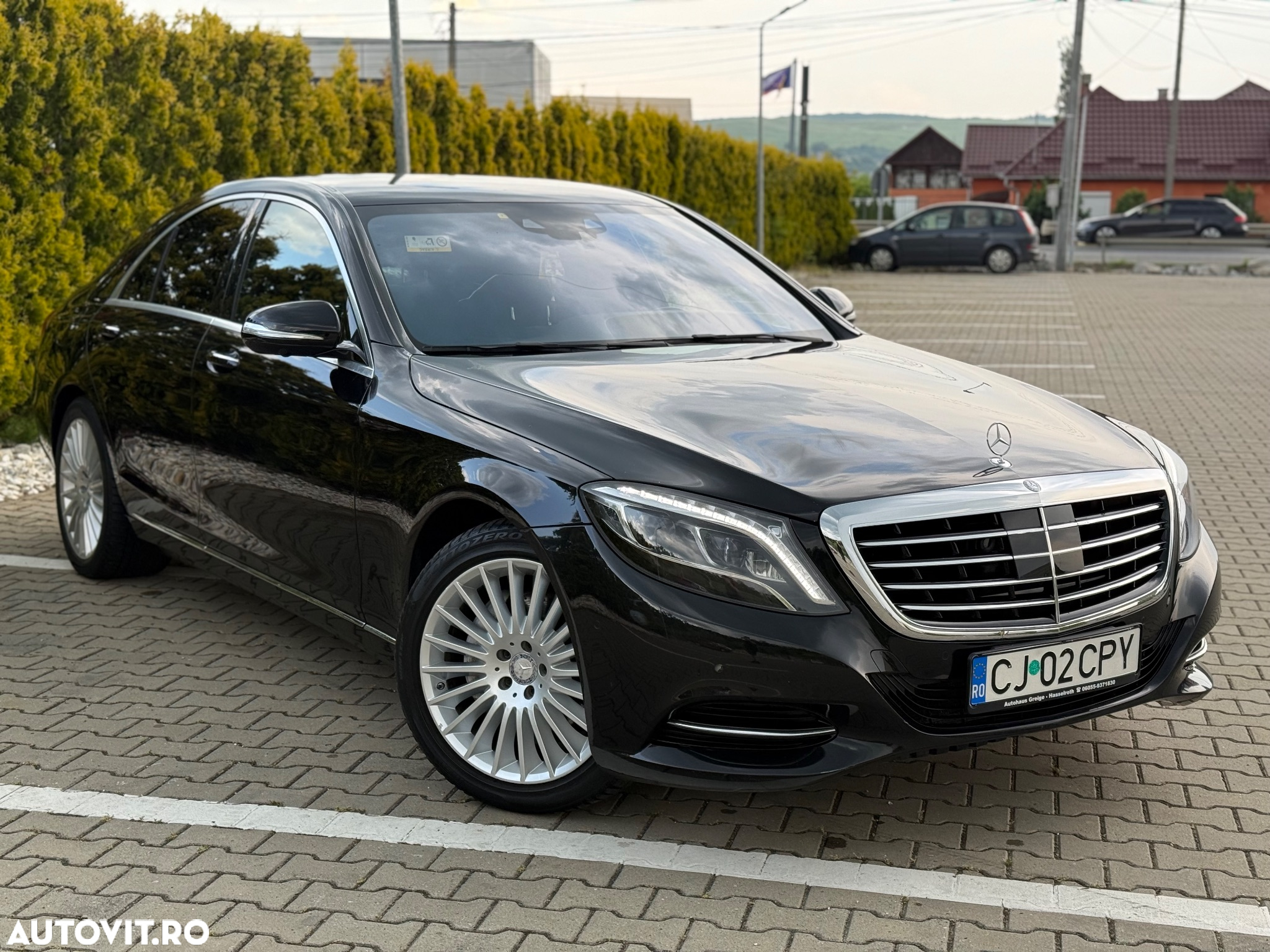Mercedes-Benz S 350 (BlueTEC) d 4Matic 7G-TRONIC - 2