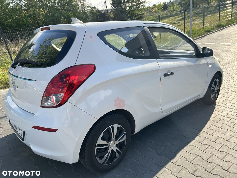 Hyundai i20 - 8