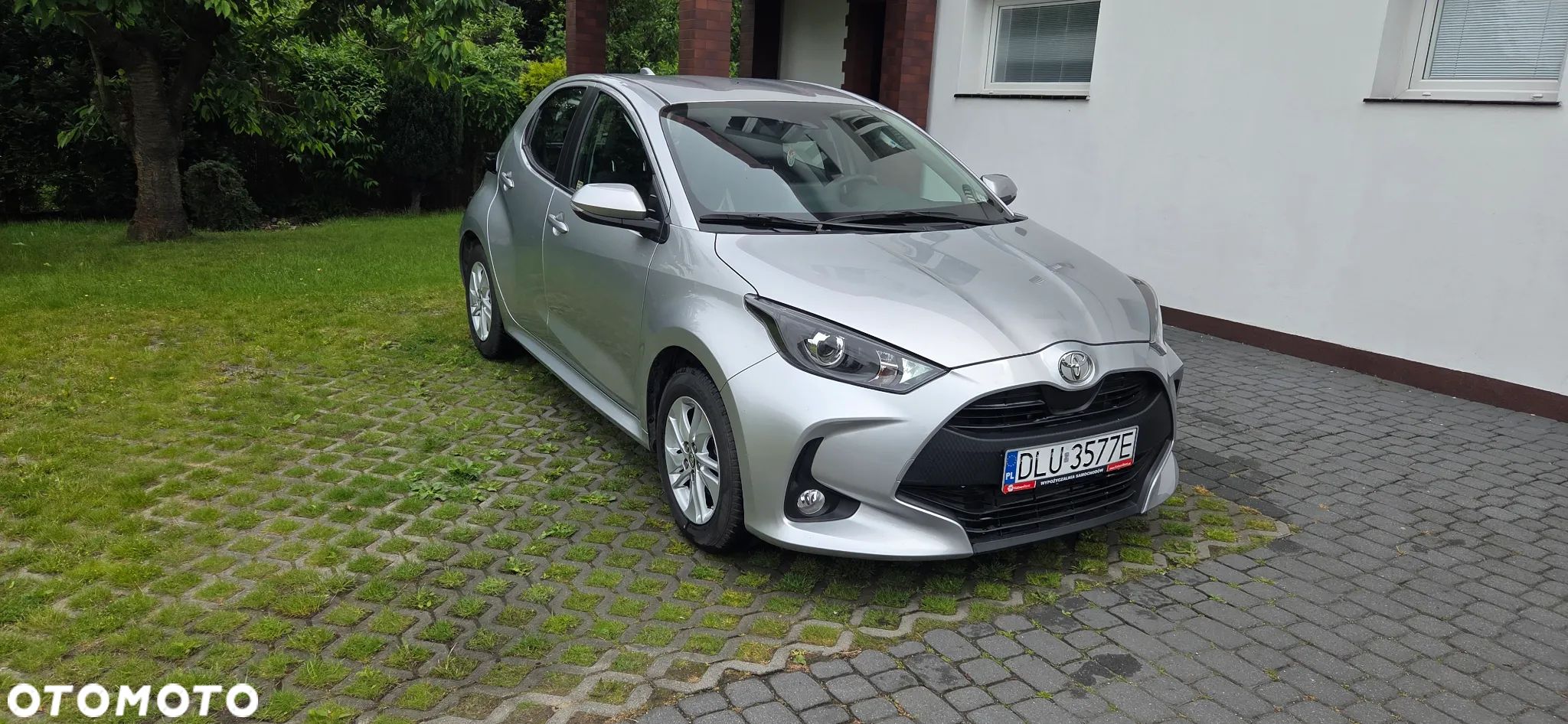 Toyota Yaris 1.5 Comfort - 1