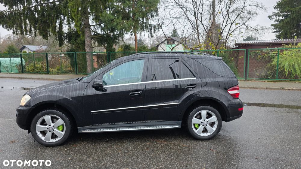 Mercedes-Benz ML - 2