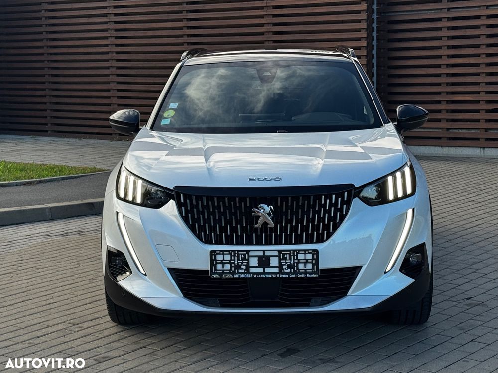 Peugeot 2008 BlueHDi 130 EAT8 GT - 6