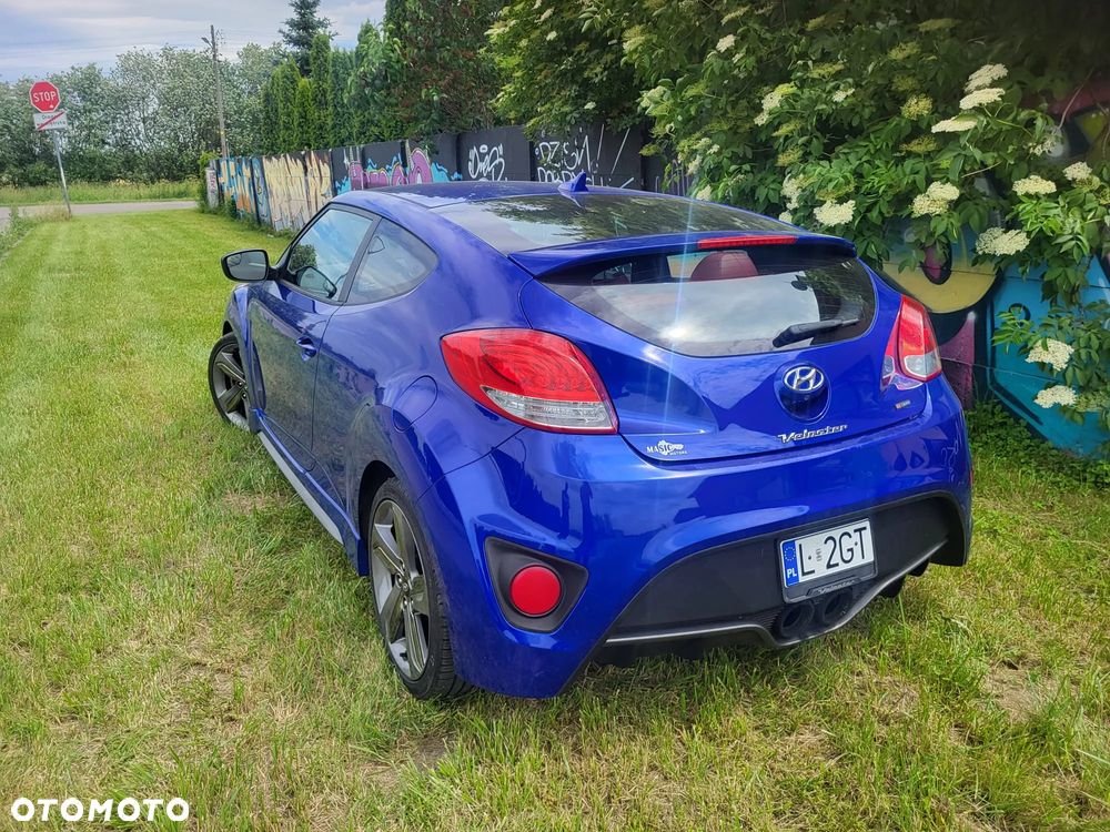 Hyundai Veloster - 7