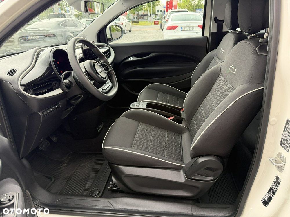 Fiat 500e - 11