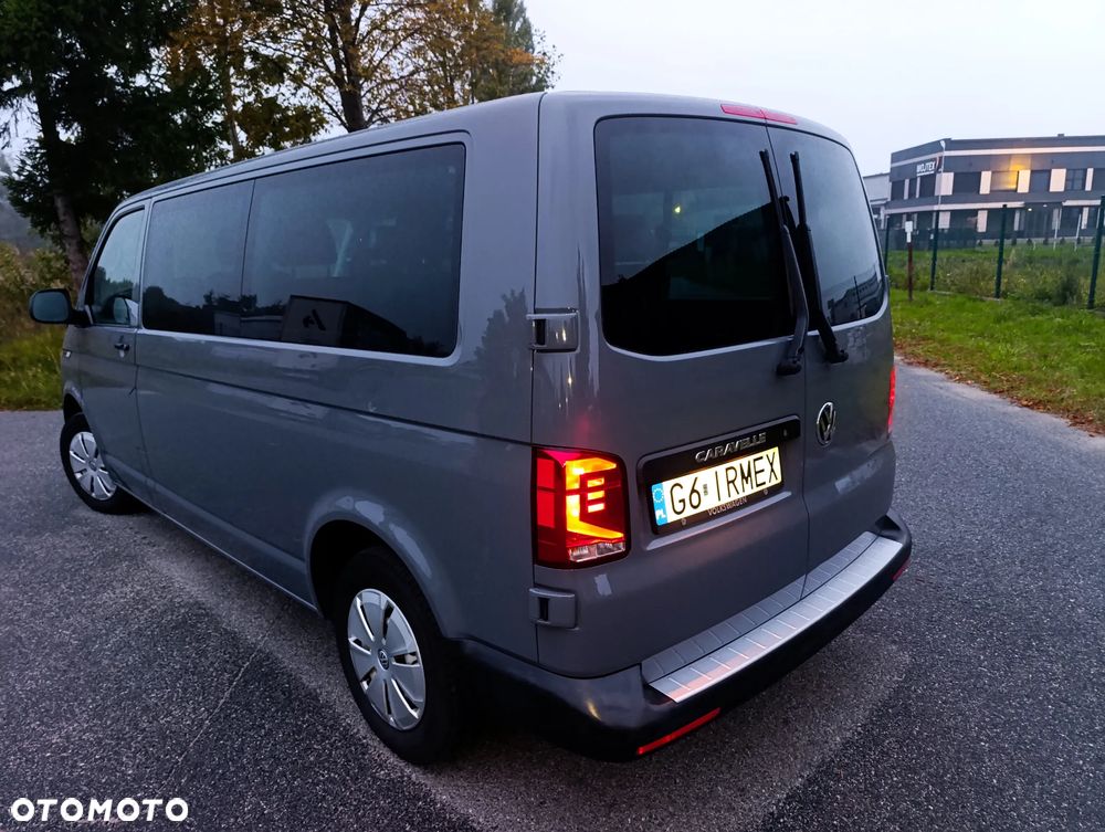 Volkswagen Caravelle - 27