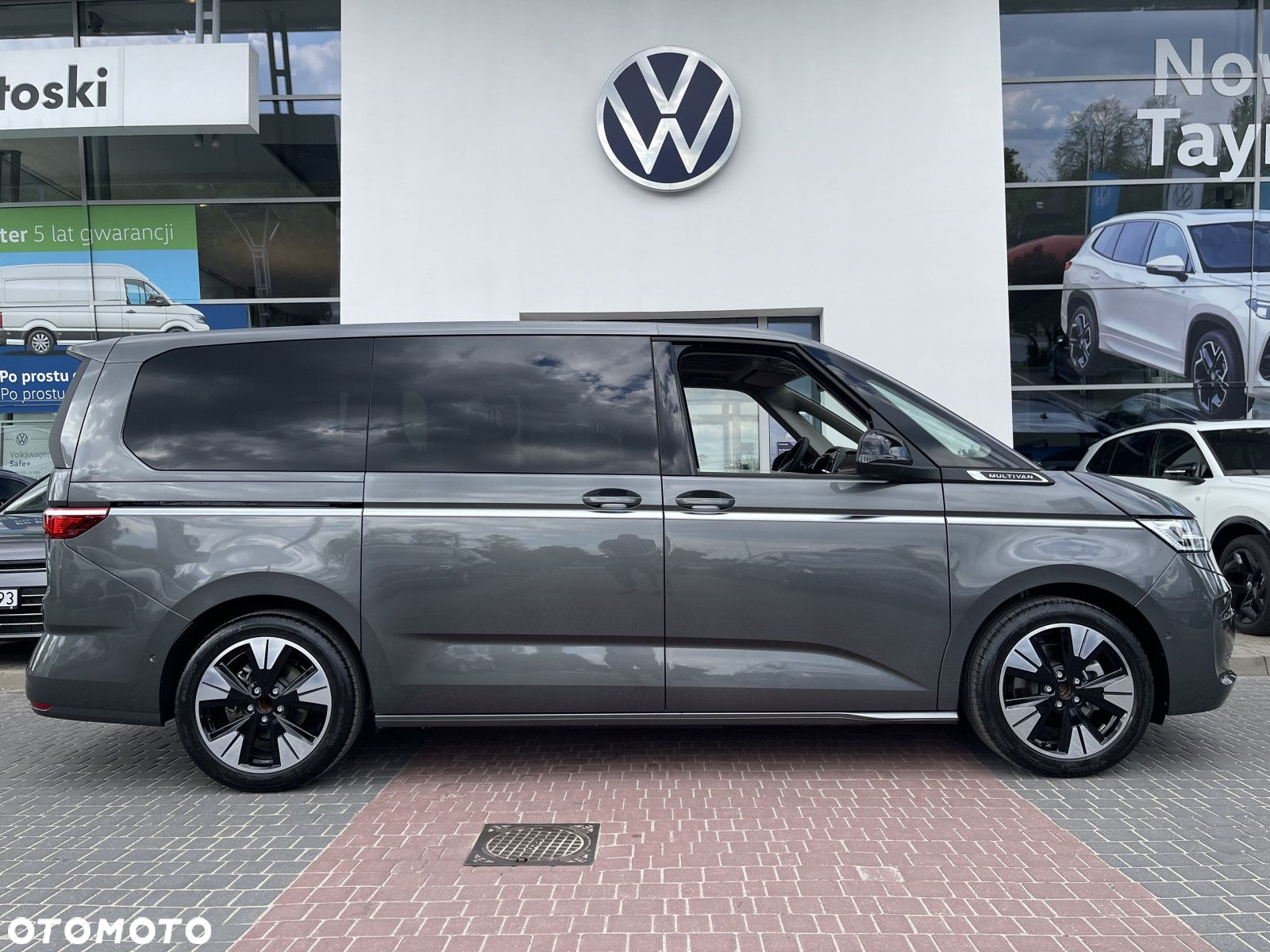 Volkswagen Multivan - 3